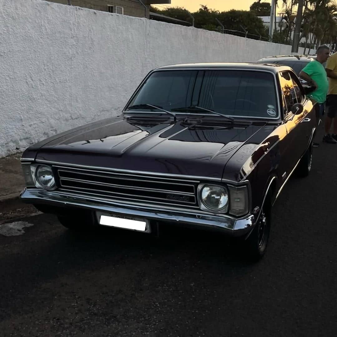 Opala preto no encontro de inauguração